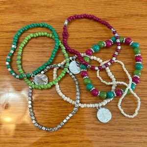 🩷3/$5 SET OF 7 BEADED BRACELETS